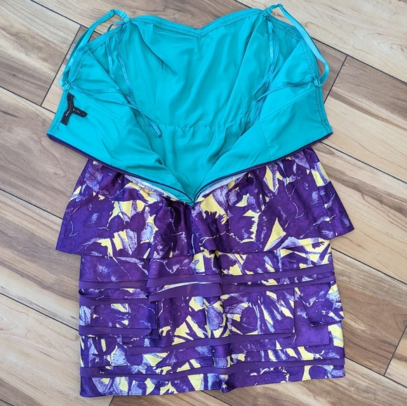 BCBG MaxAzria Party Dress [12] - Picture 7 of 8